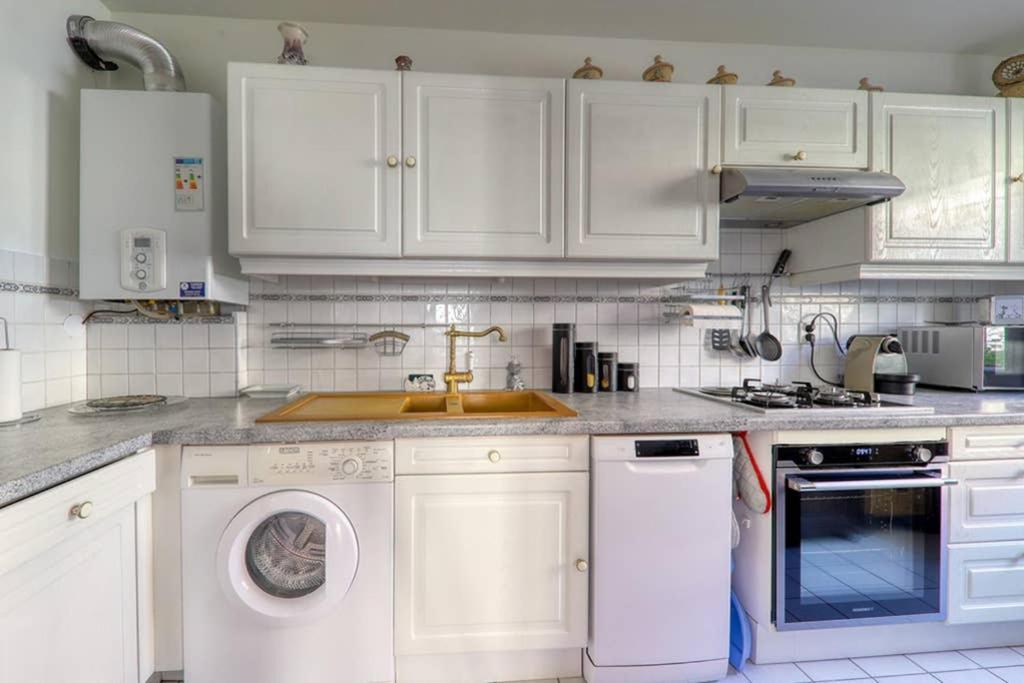 Amilly Park 6 Personnes 2 Chambres Pk Prive En Sous Sol Serris Buitenkant foto